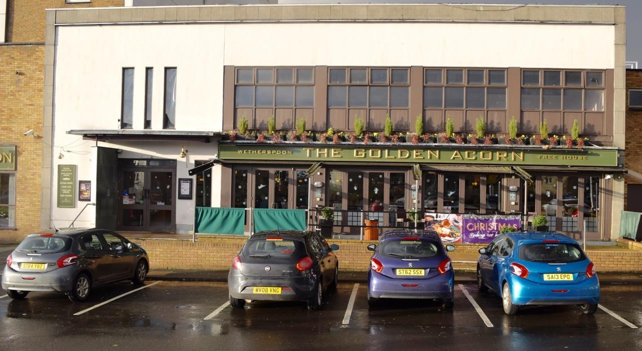 Готель The Golden Acorn Wetherspoon Гленротс Екстер'єр фото